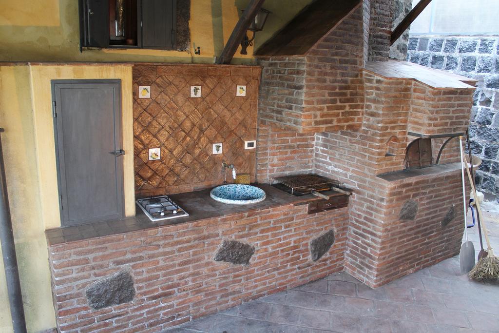 B&B Villa Loriana Мило Екстериор снимка