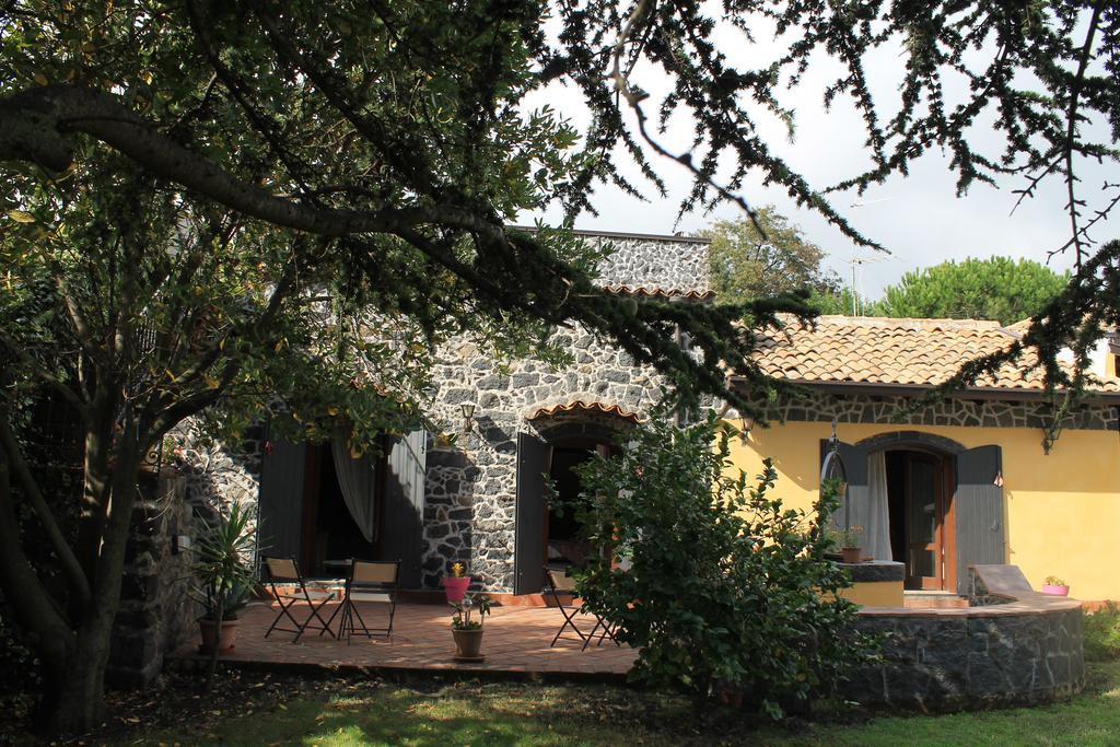 B&B Villa Loriana Мило Екстериор снимка