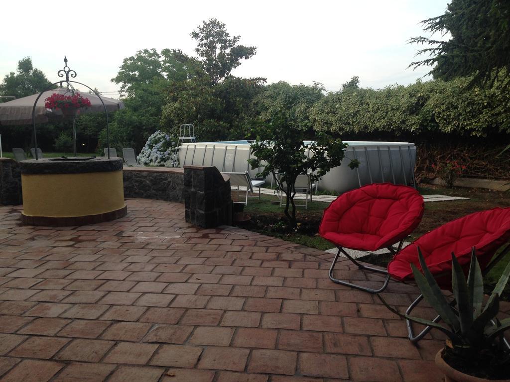 B&B Villa Loriana Мило Екстериор снимка