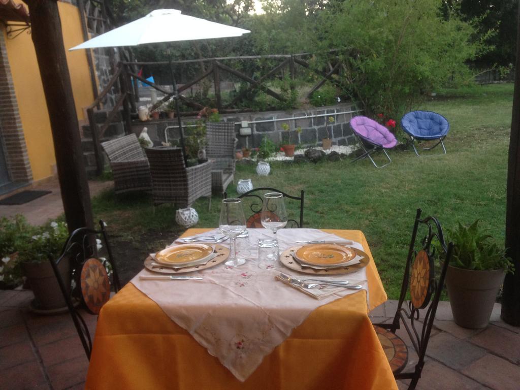 B&B Villa Loriana Мило Екстериор снимка