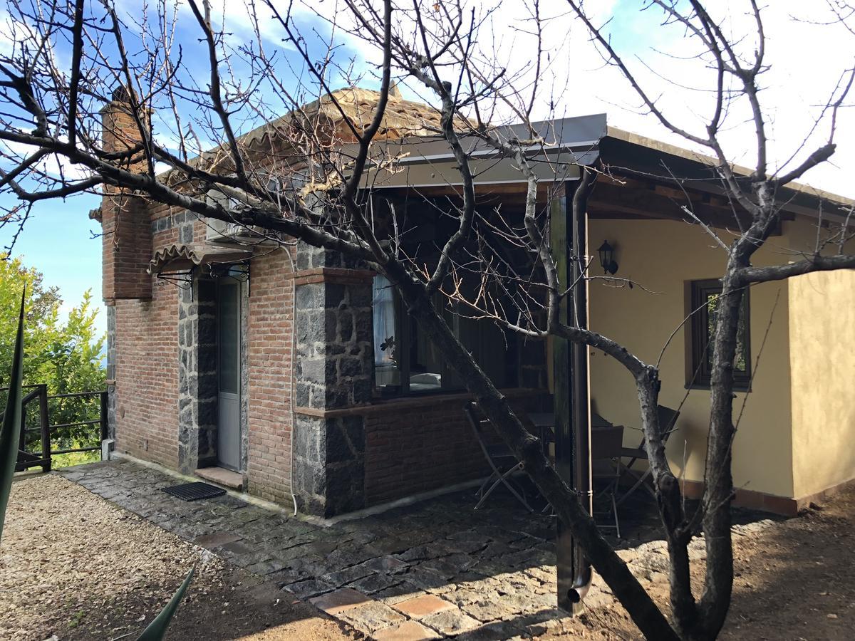 B&B Villa Loriana Мило Екстериор снимка